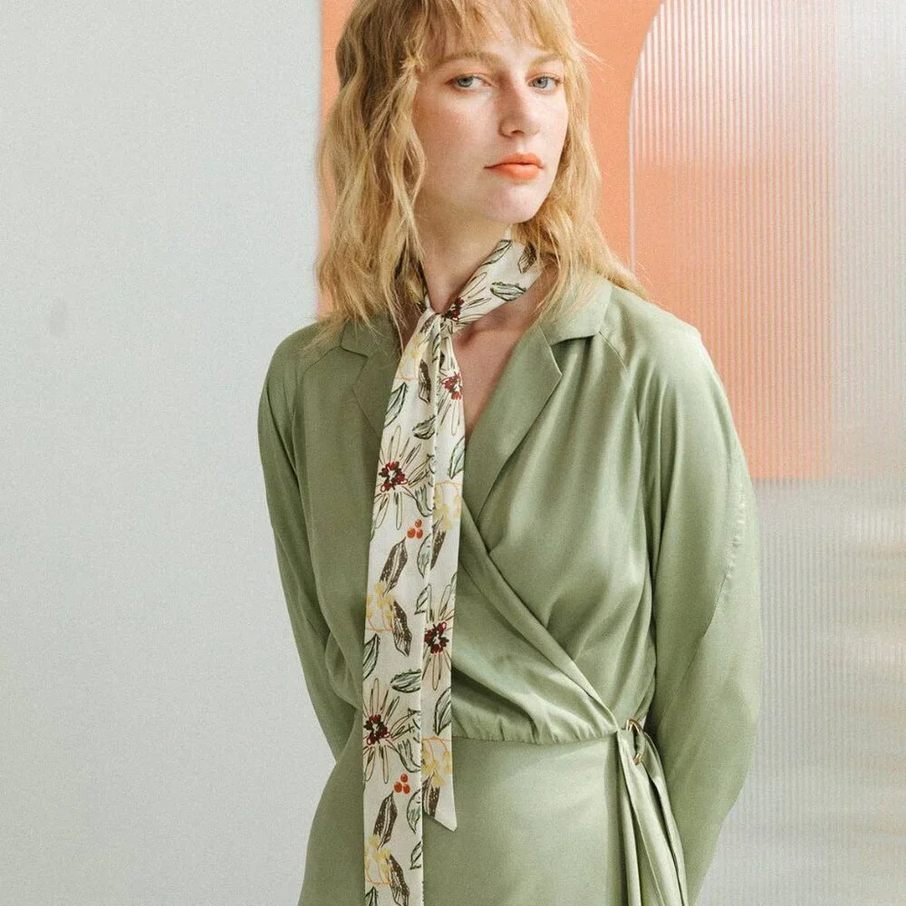 NWT Lost Pattern NYC Forest Charm Silk Skinny Scarf – Vanilla